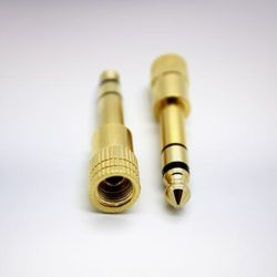 Cyberdyne 3.5mm Stereo Female to 6.35mm Stereo Male Adaptor (Screw on type)