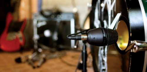 Shure PGA52-XLR Cardioid Dynamic Kick Drum Microphone - Image 2