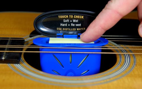 MusicNomad Humitar Acoustic Guitar Humidifier - MN300 - Image 2