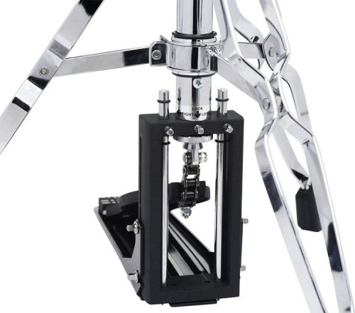 DW Delta II Series Hi-hat Stand 5500 Heavy Duty Hi-hat Stand with Extended Footboard - 3-leg - Image 2