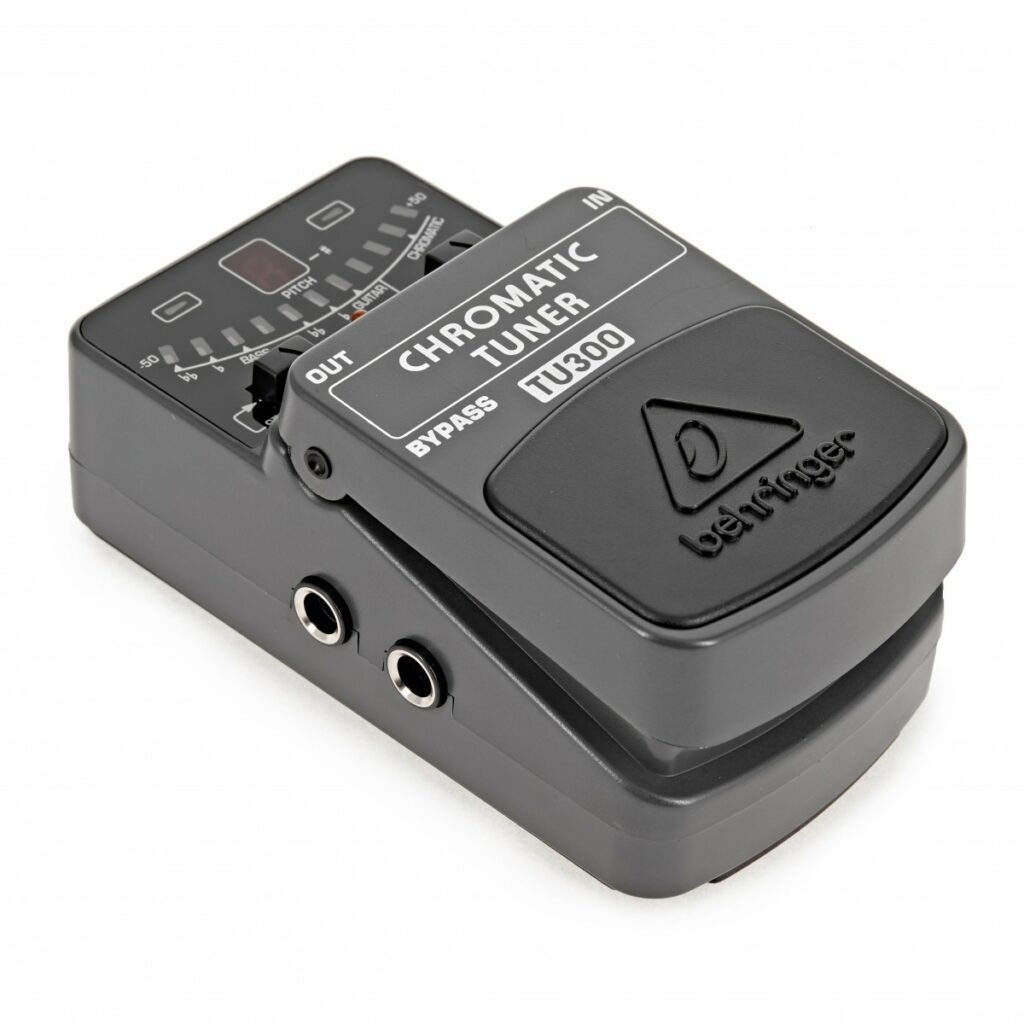 Behringer TU300 Chromatic Tuner Pedal