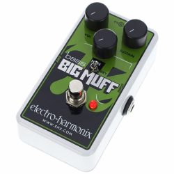 Electro-Harmonix Bass Big Muff Pi Bass Fuzz Pedal