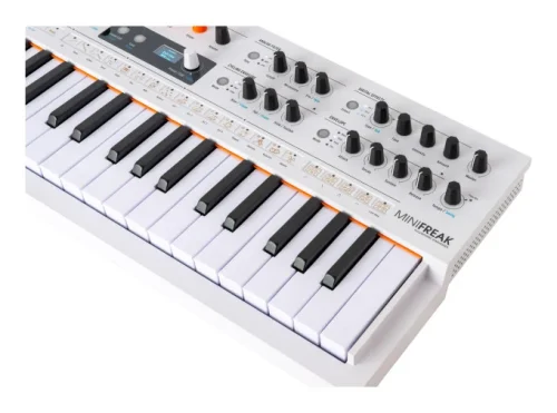 Arturia MiniFreak Vocoder 37-key Hybrid Synthesizer - White - Image 5