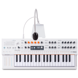 Arturia MiniFreak Vocoder 37-key Hybrid Synthesizer - White